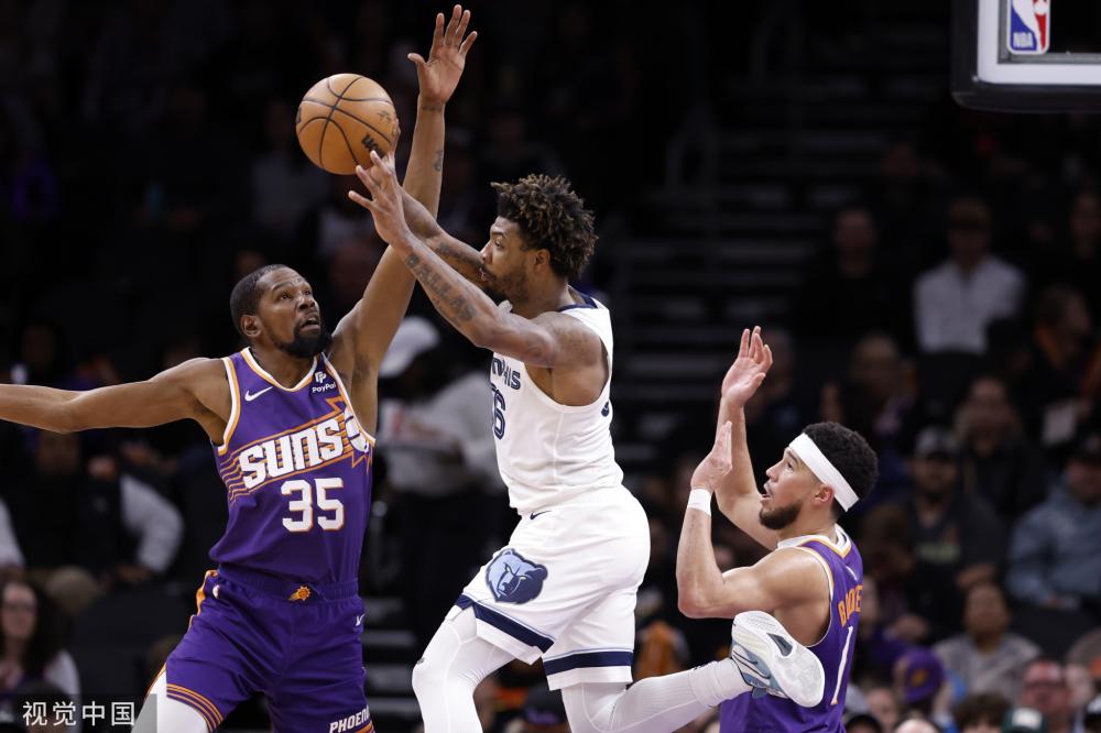 在考虑球员 在考虑球员