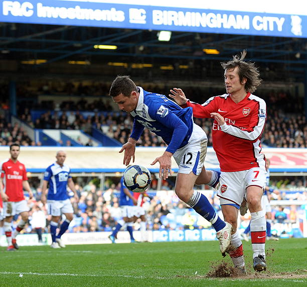 再次突显了 再次突显了